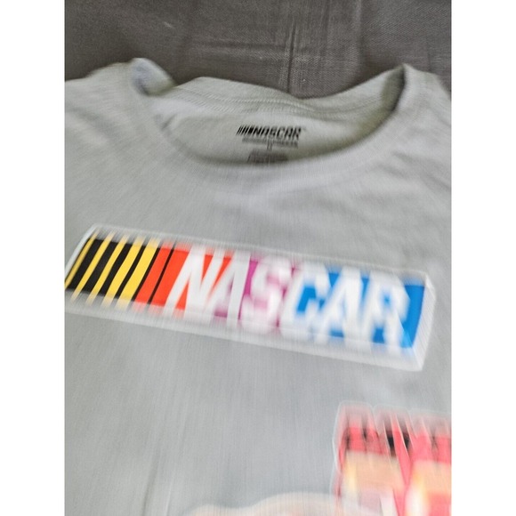 Nascar gray short sleeve with graphics And Patches Freeze Tee. New without tags - Picture 3 of 6